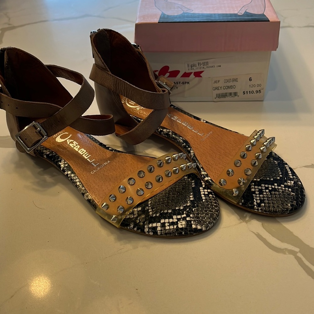 Jeffrey Campbell Grey spike/sandals skin (coast-spk)